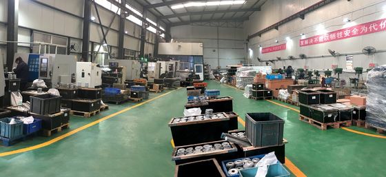 Các bộ phận nhựa tiêm tùy chỉnh Aluminium Die Casting Mold được làm từ nhựa polycarbonate