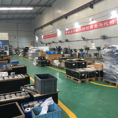 2738 vật liệu khuôn ALDC12 nhôm đúc chết nhà khuôn cho sản xuất