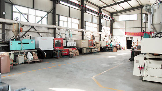 Các bộ phận nhựa công nghiệp trong đúc phun nhựa tùy chỉnh với màu sắc tùy chỉnh