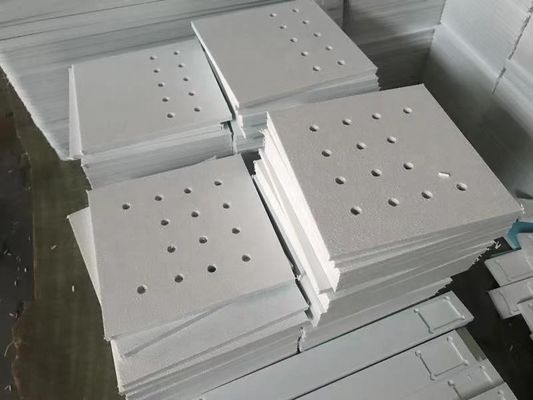 Dịch vụ cắt cho ABS / Acrylic / PP / PET / HDPE Bảng nhựa / Bảng chế biến để đáp ứng yêu cầu của khách hàng