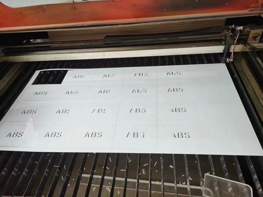 Ưu điểm vật liệu môi trường Bảng nhựa tùy chỉnh cho khắc và chạm khắc / tạo chân không từ ISO9001 được chứng nhận